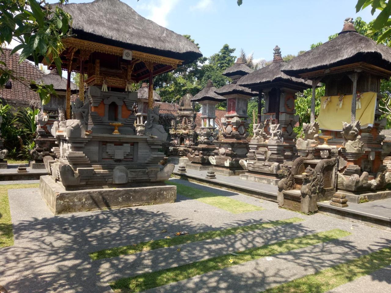 Suandi House Ubud Exterior foto