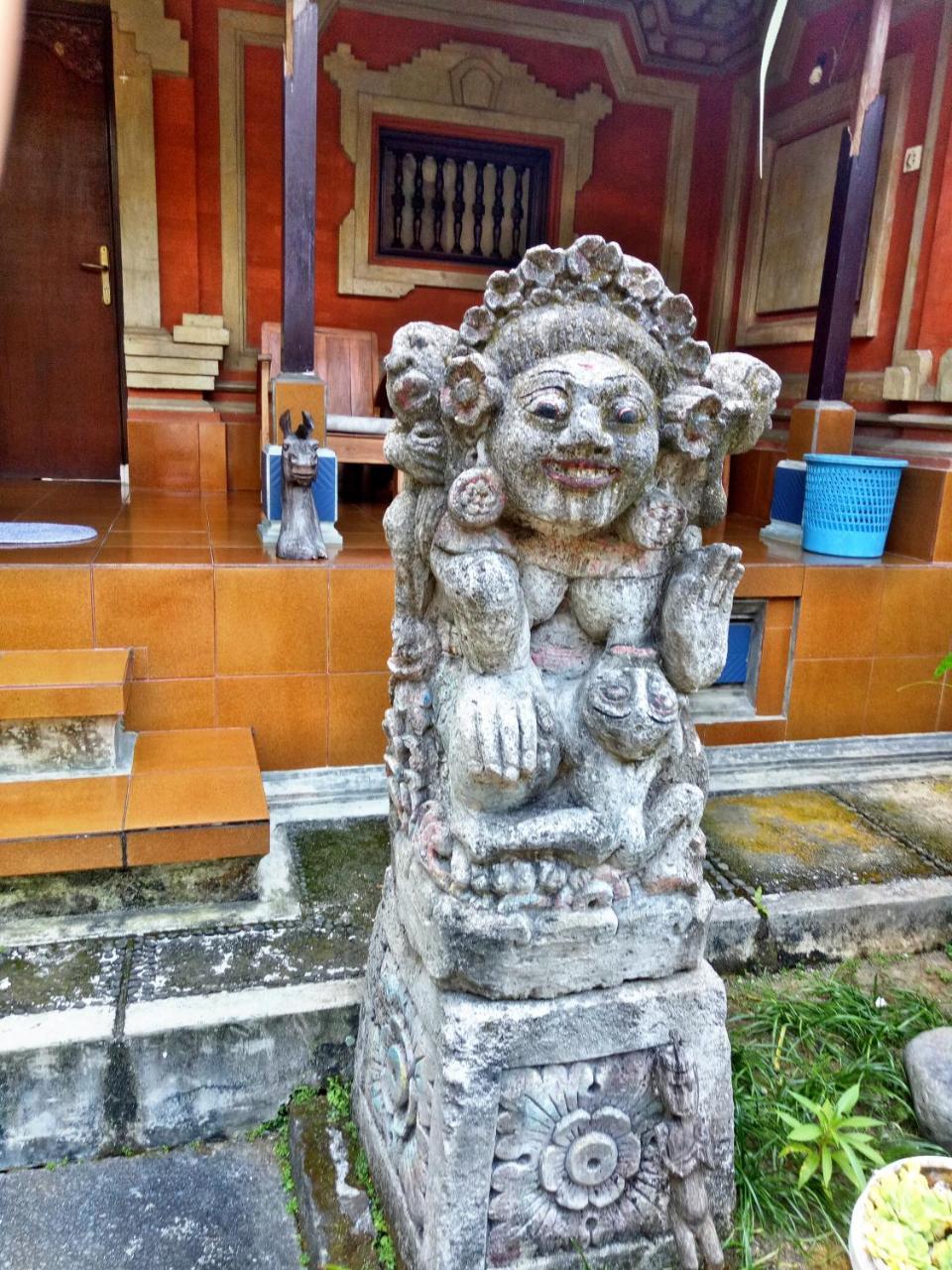 Suandi House Ubud Exterior foto