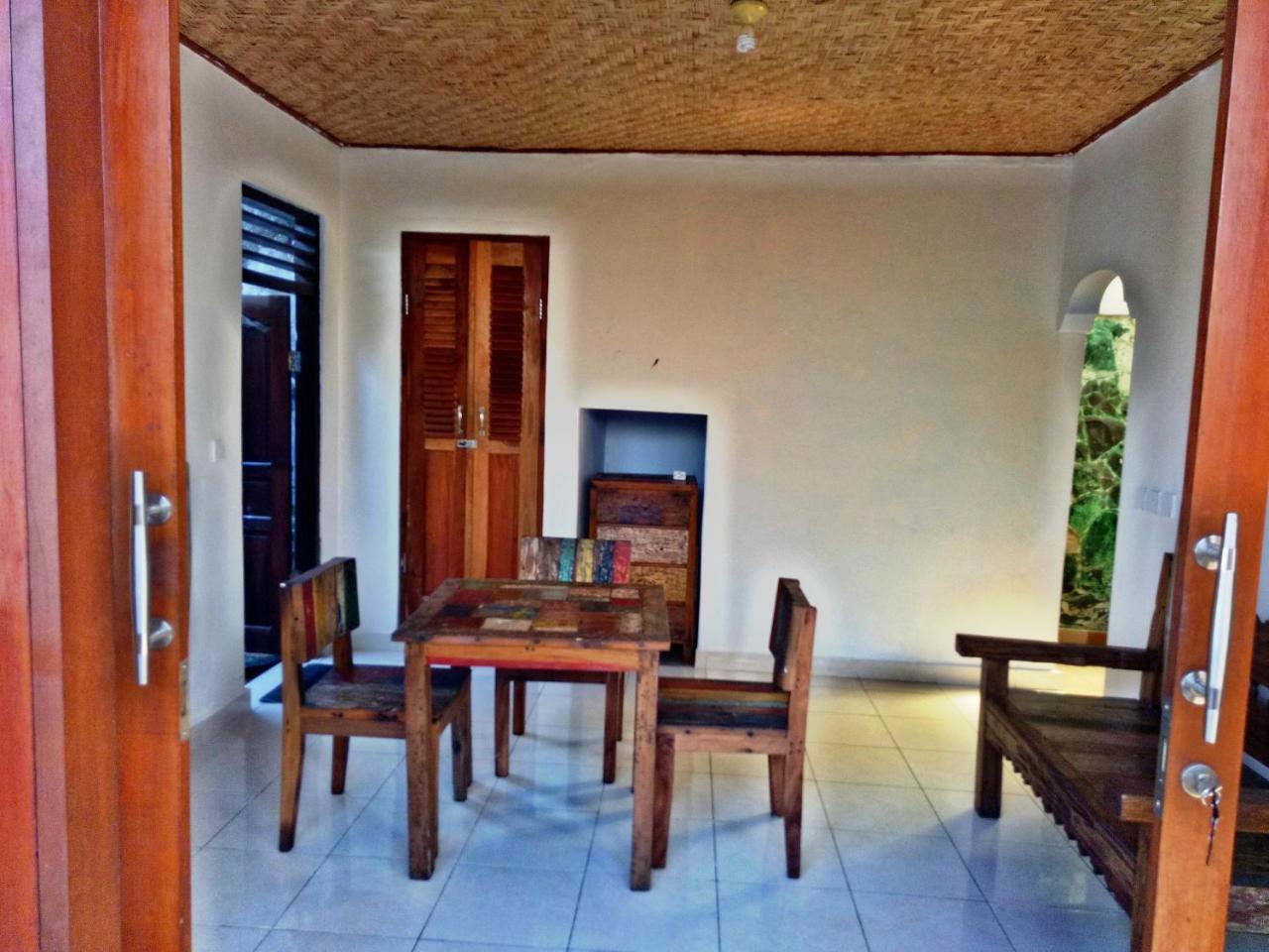 Suandi House Ubud Exterior foto