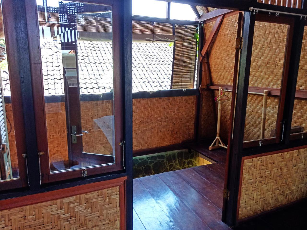 Suandi House Ubud Exterior foto